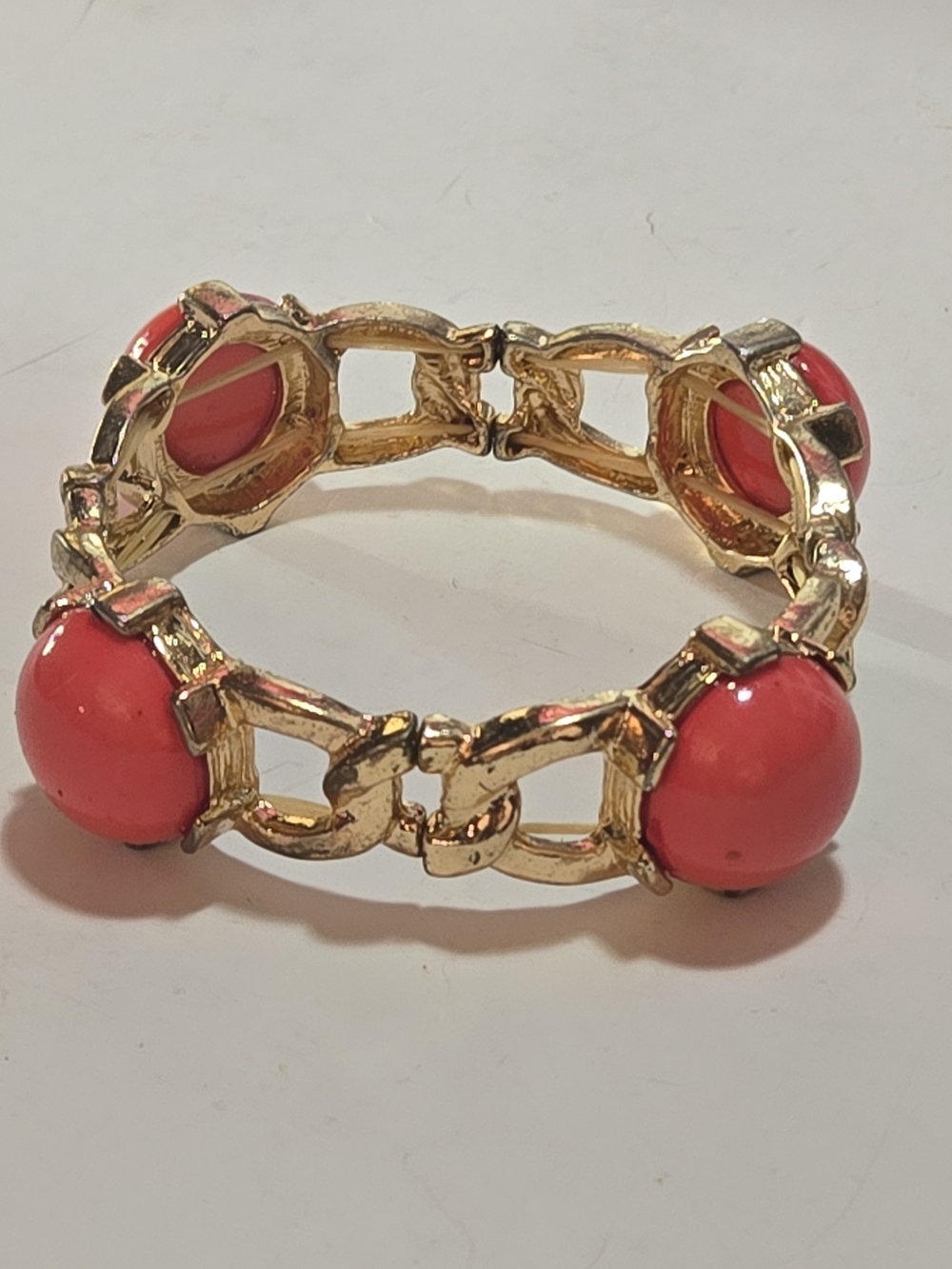 Gold Toned-Link Bracelet with Coral Pink Beads